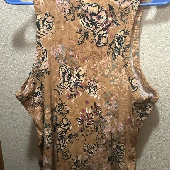 Floral Print Tank Top - Tan - Picture 5 of 9